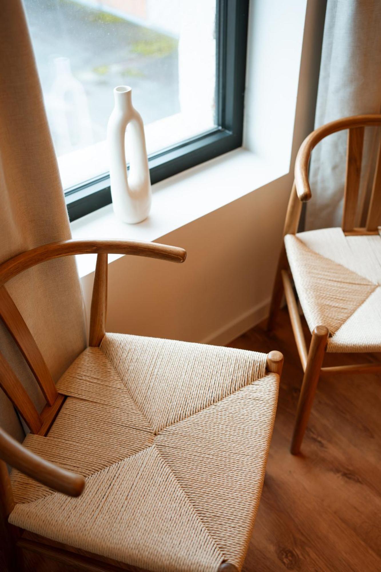 Spacious, Newly Renovated Loft - 107m2 Apartment *