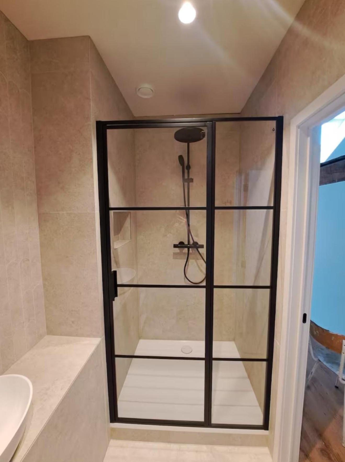 Spacious, Newly Renovated Loft - 107m2 Apartment